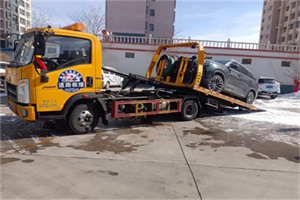 东港救援拖车费用怎么算